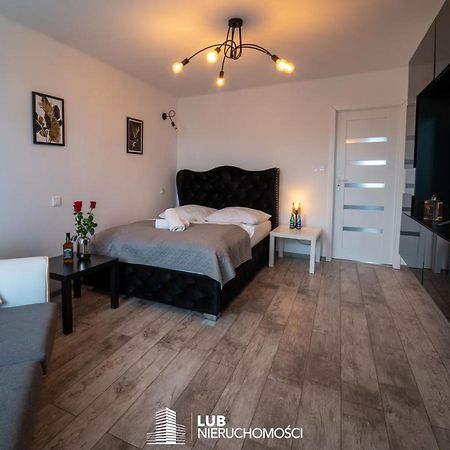 Апартаменти Apartament Nero Мєлєц Екстер'єр фото